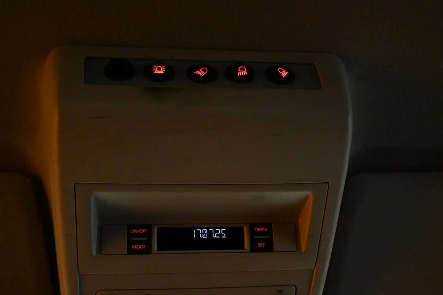 Car Image - 6it8i0ytXrQweLGH8gWAhu