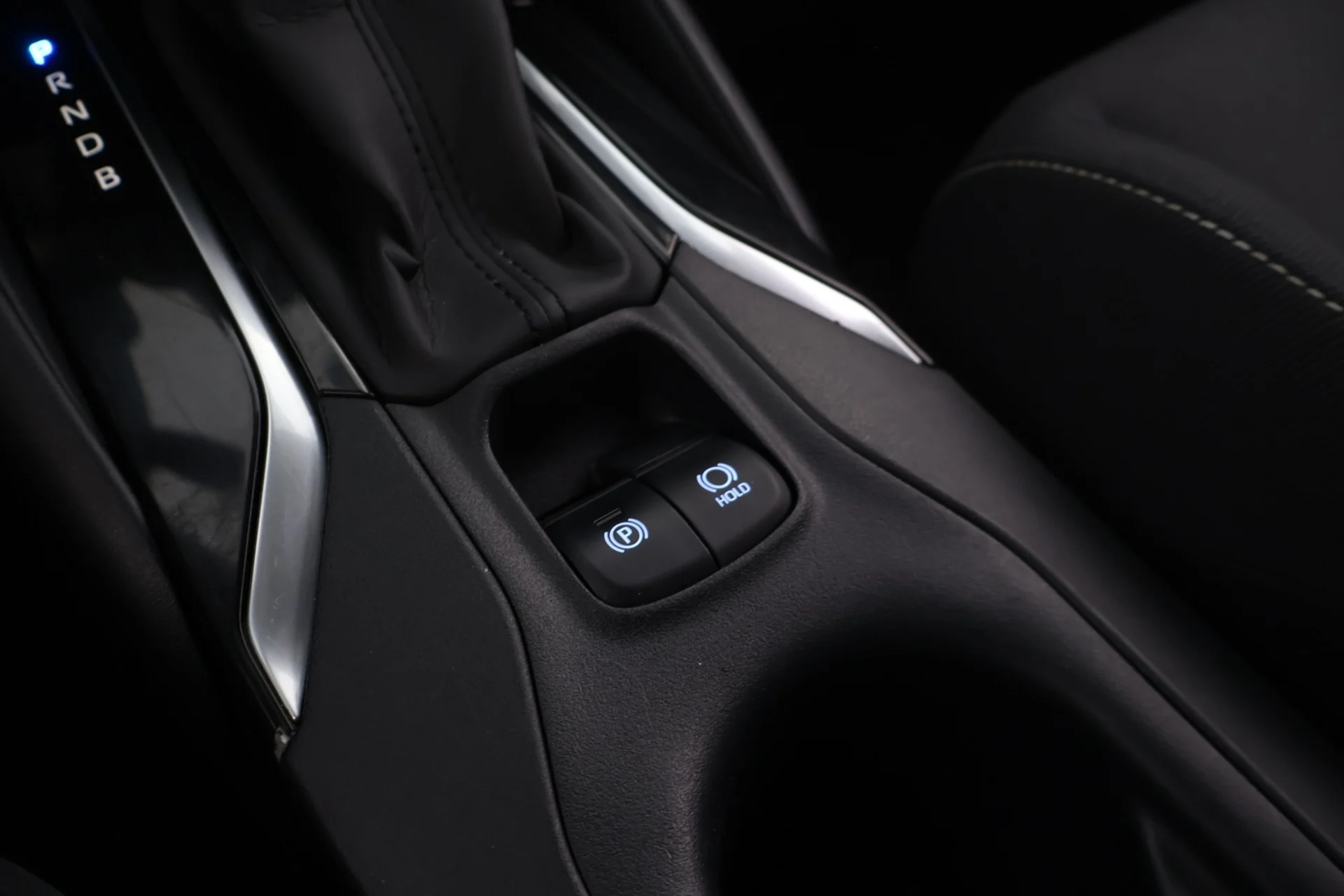 Car Image - 6TzsFzXNojiSk6CFWWmUjZ