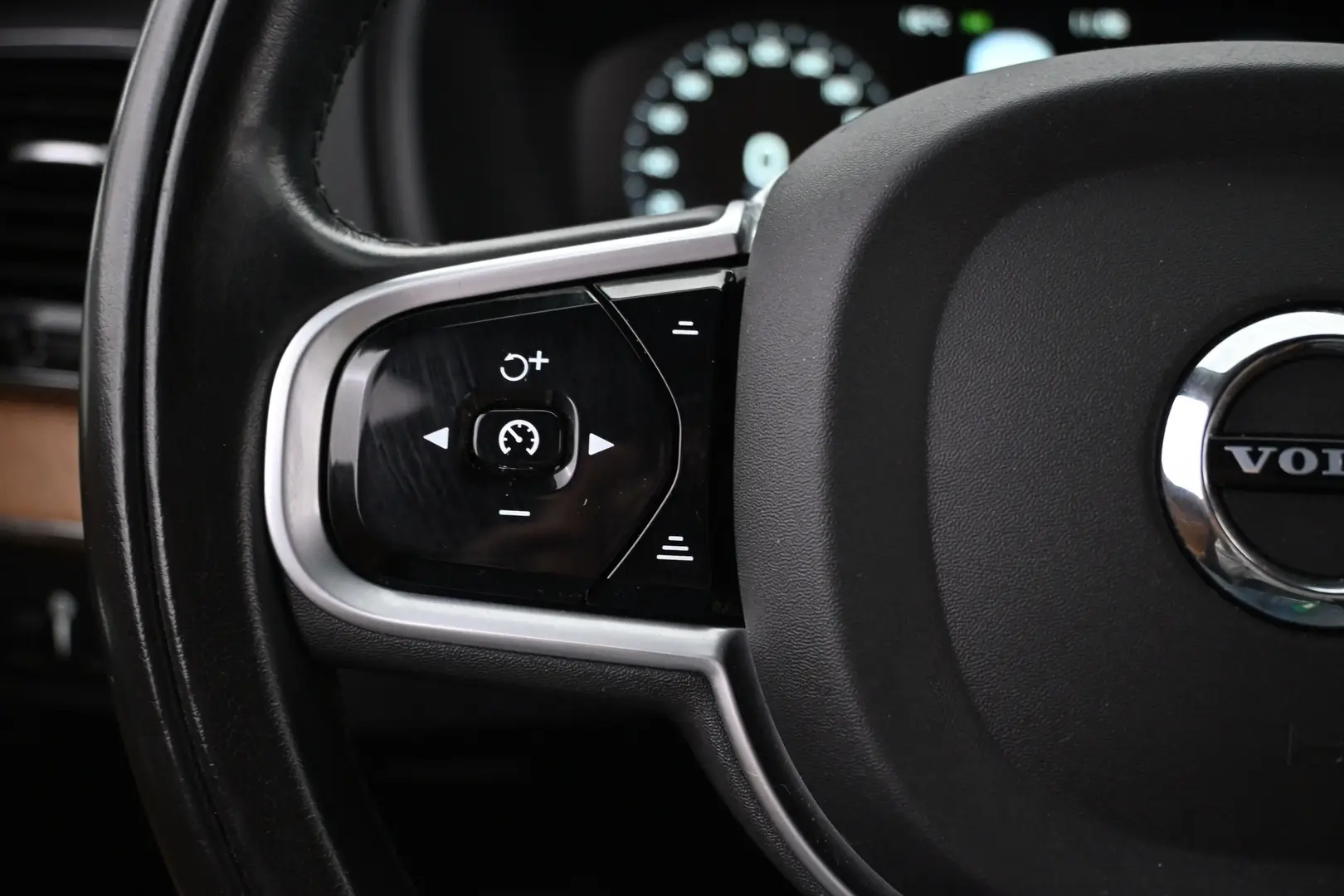 Car Image - 60Ohev5DgO6g1R8Vsi47o4