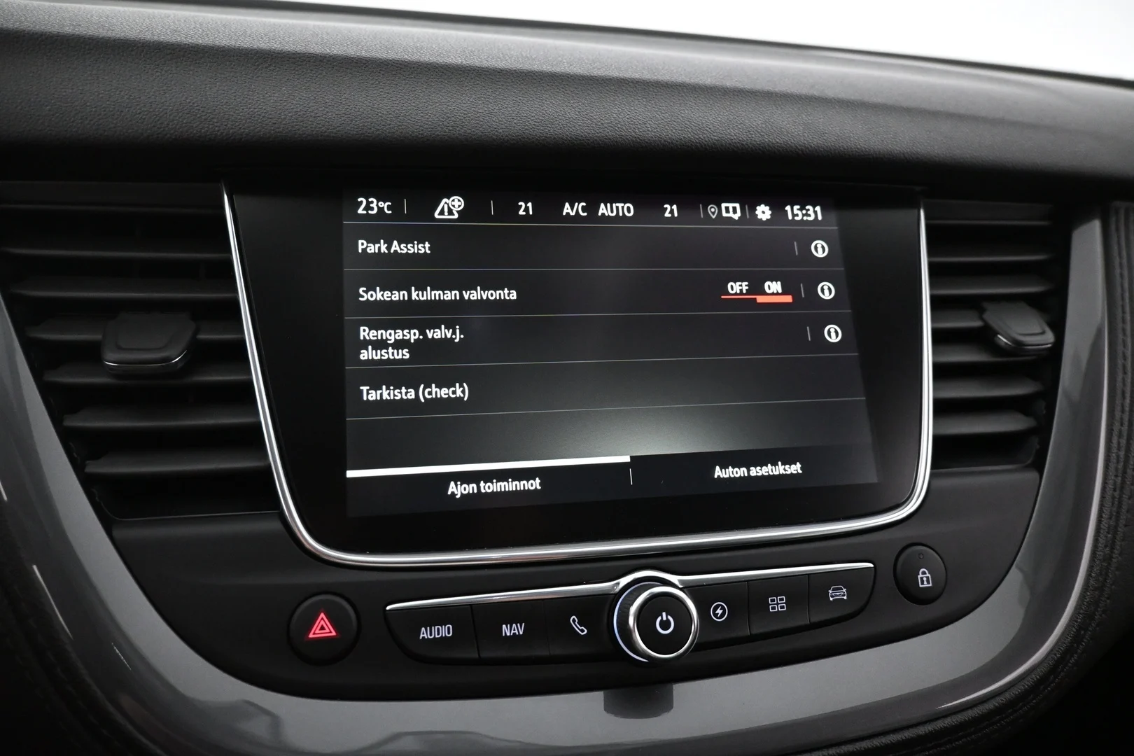 Car Image - 2MnCXXkg7JXwXN58kQZFuJ