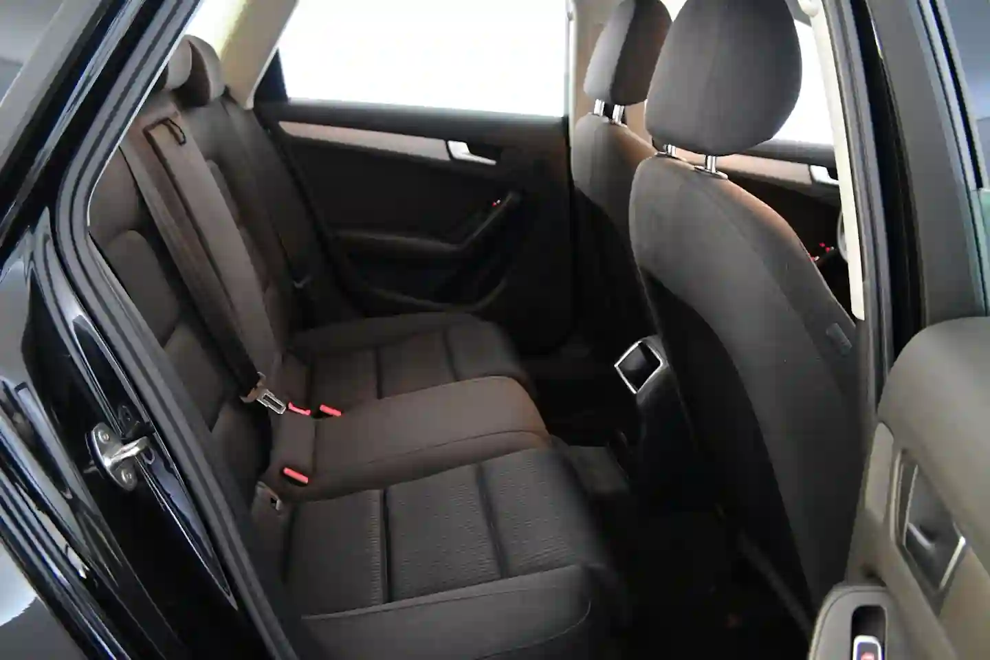 Car Image - 5FsHCRsiHomcyQe1GtRoWu