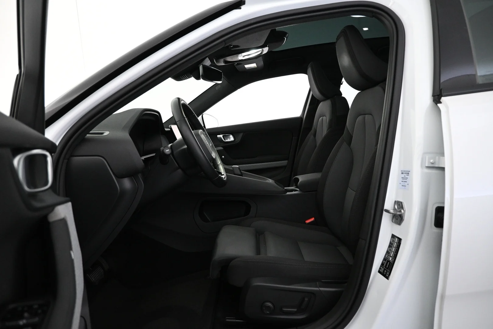Car Image - 22EKNHnBqO2w83gEPkujpy