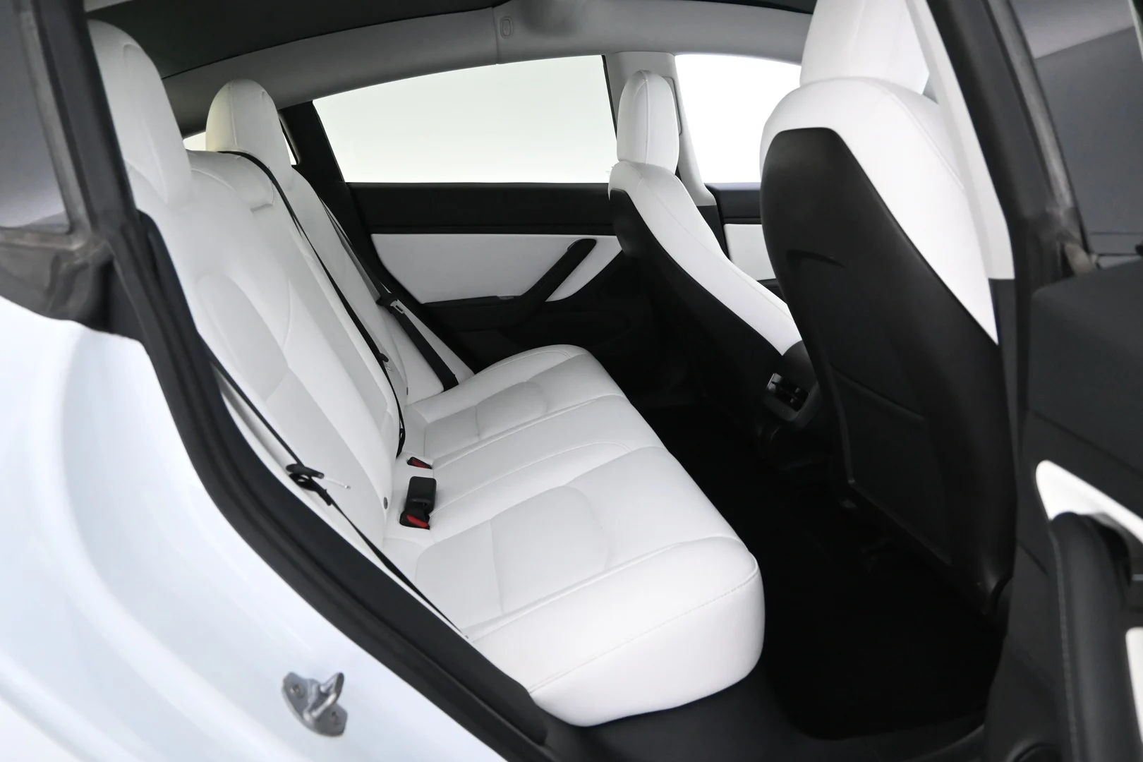 Car Image - 32bG4j6G3bhMiR9aYchua2
