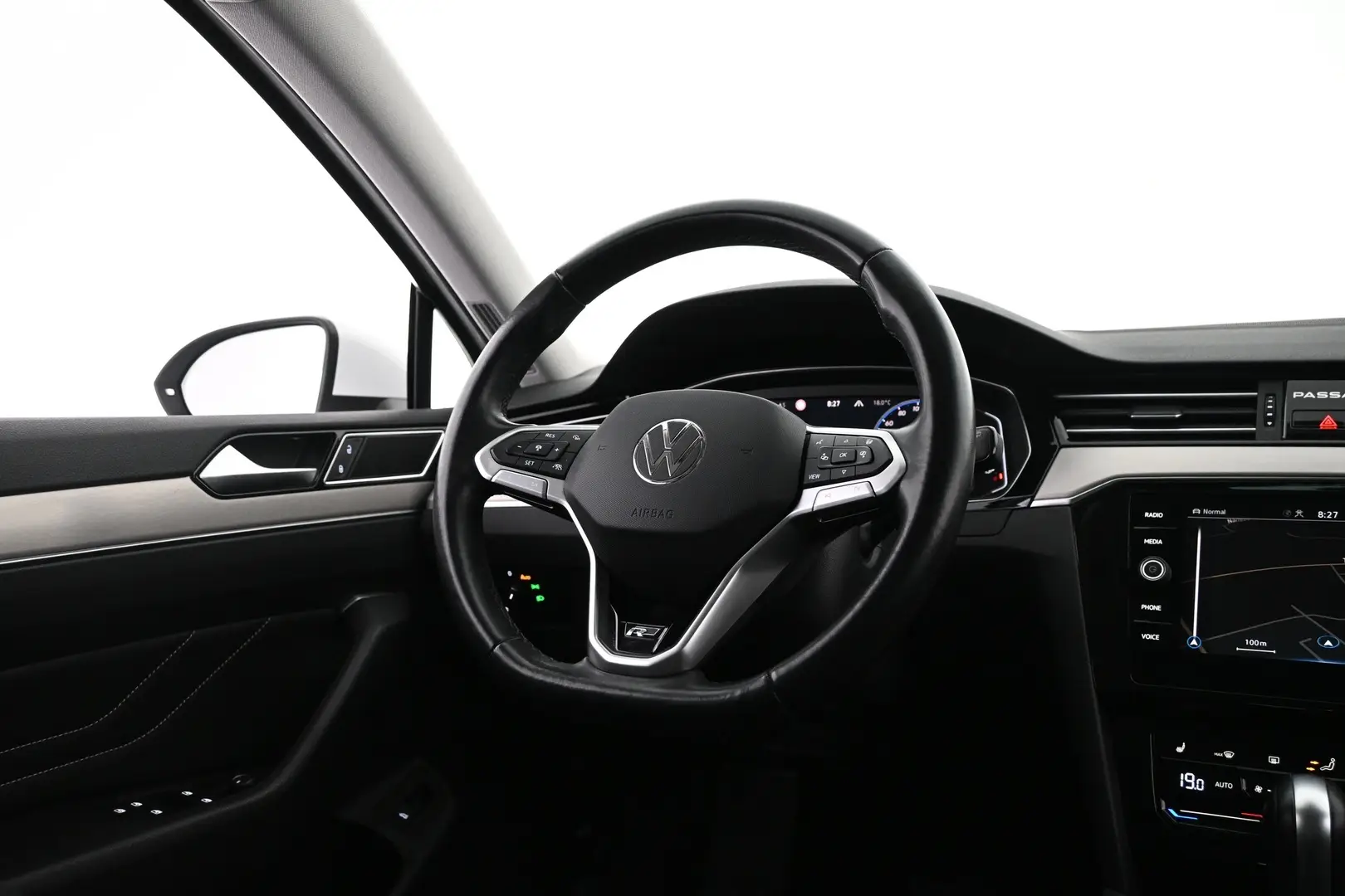 Car Image - 3o6D5kdIpaAvgMR4fcqmID