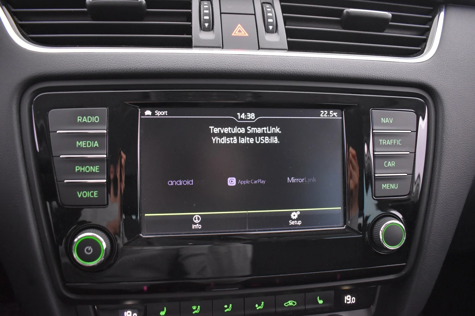 Car Image - 16l94U2oEwTNfx0UoTmARB