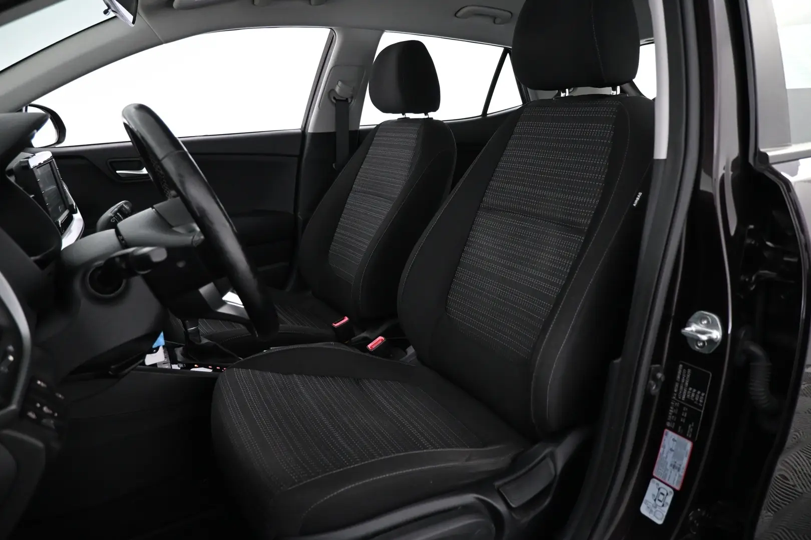 Car Image - 5UViM1MVd7vg4Y8f9I2Ezv
