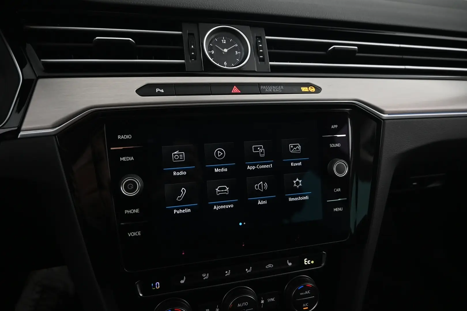 Car Image - 1o8sCdnmbrcMVy0y5wKjTi