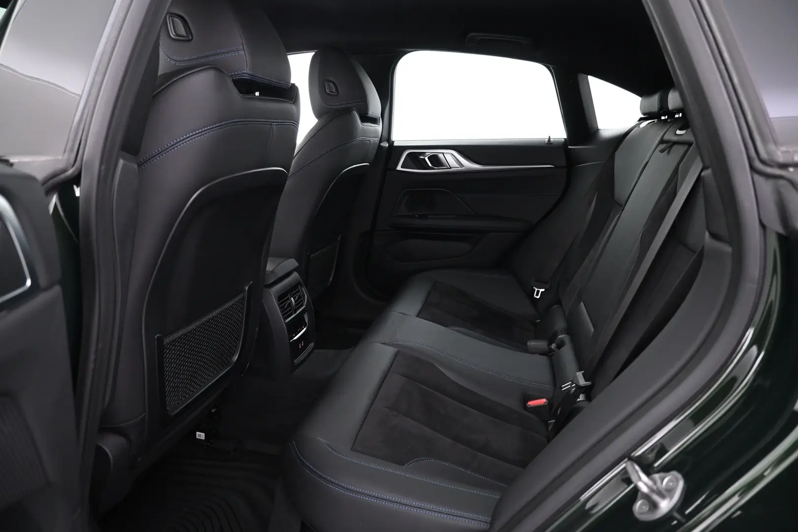 Car Image - EtpRJMCW7riWQUi1K8dD0
