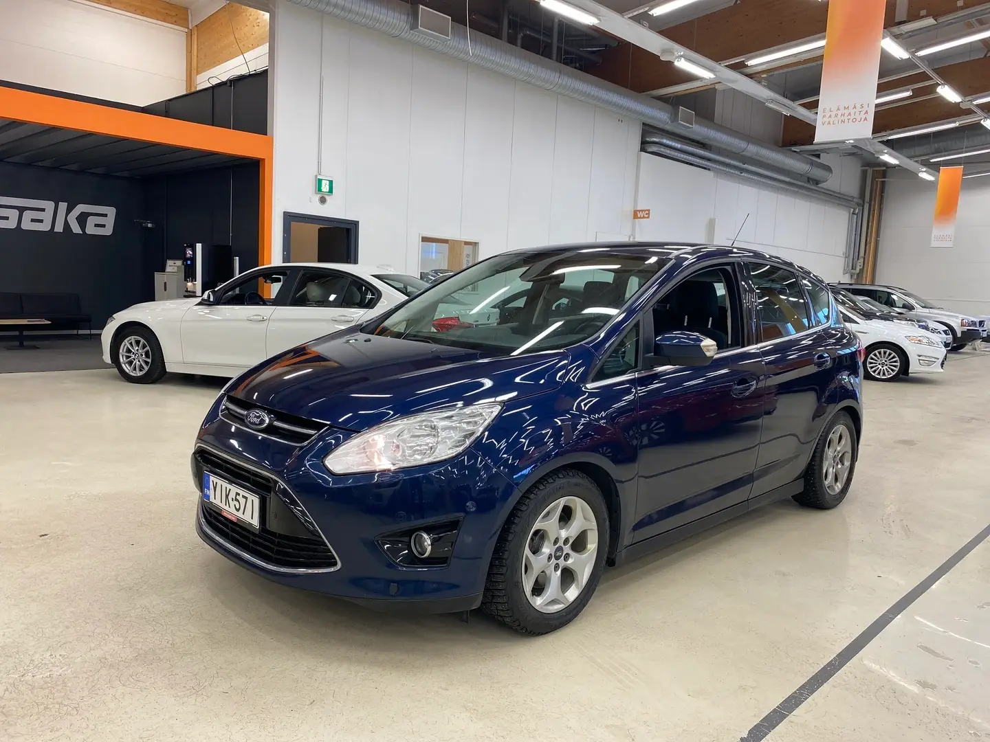 Car Image - 1YPF87xxJ1uHQbJpgtWgm2