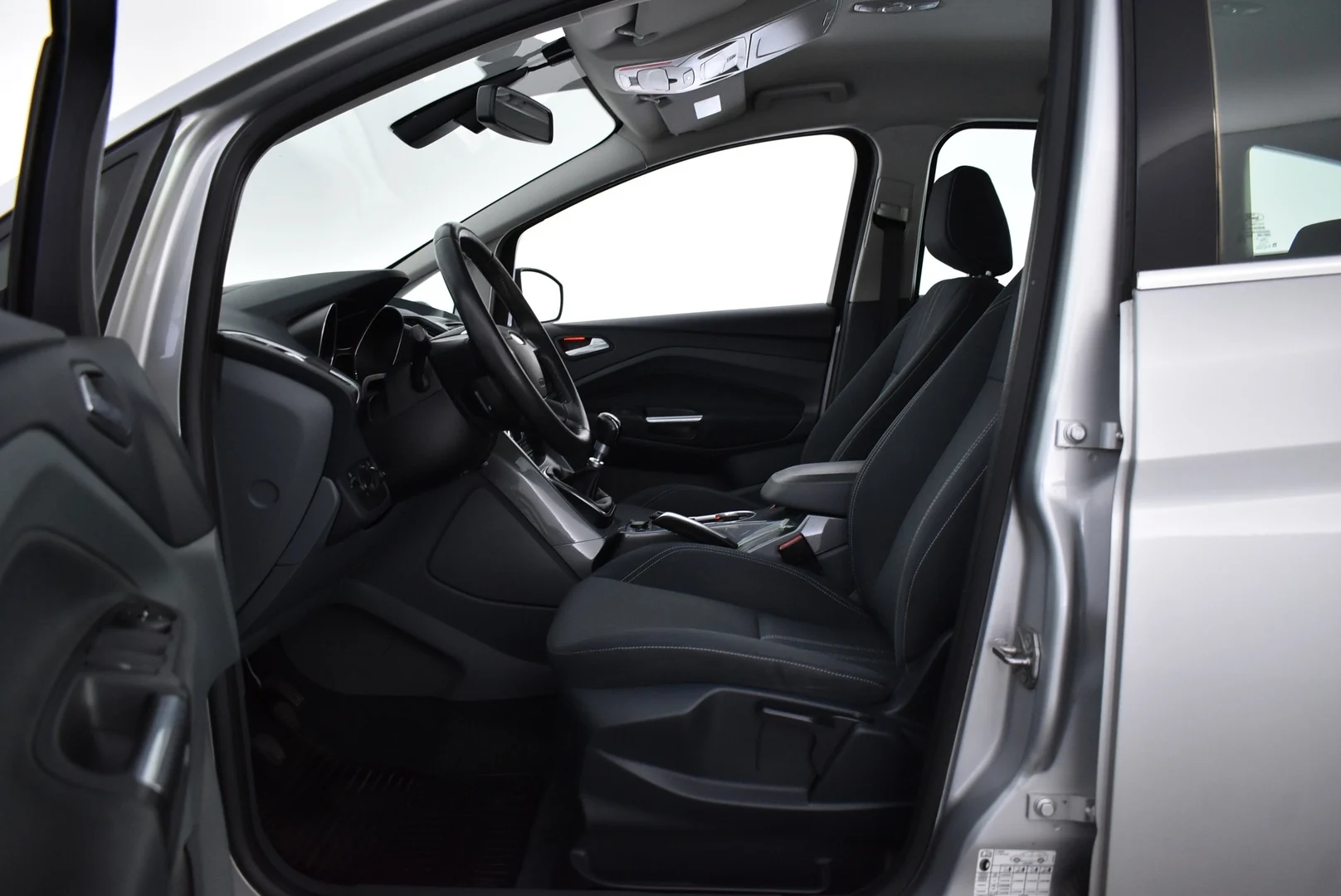Car Image - 1dzH92NUac8LRl78biasoh