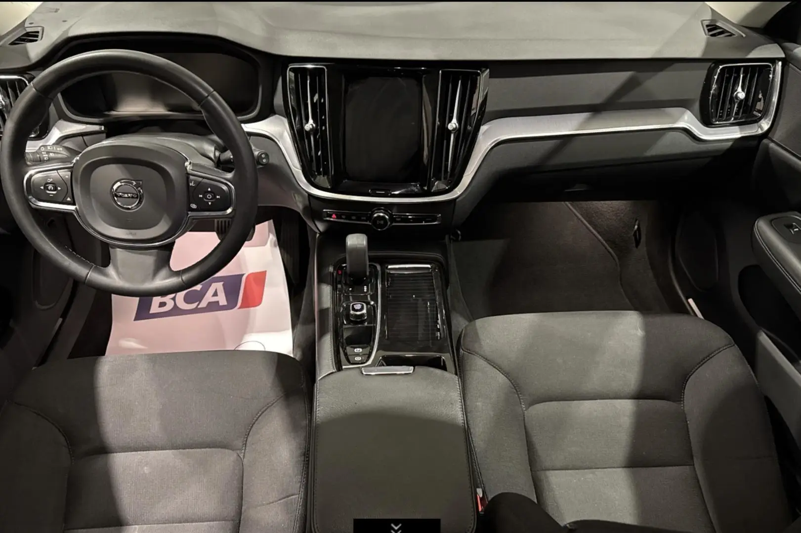 Car Image - m8FP2dlCxtd7yhR4sJrsd