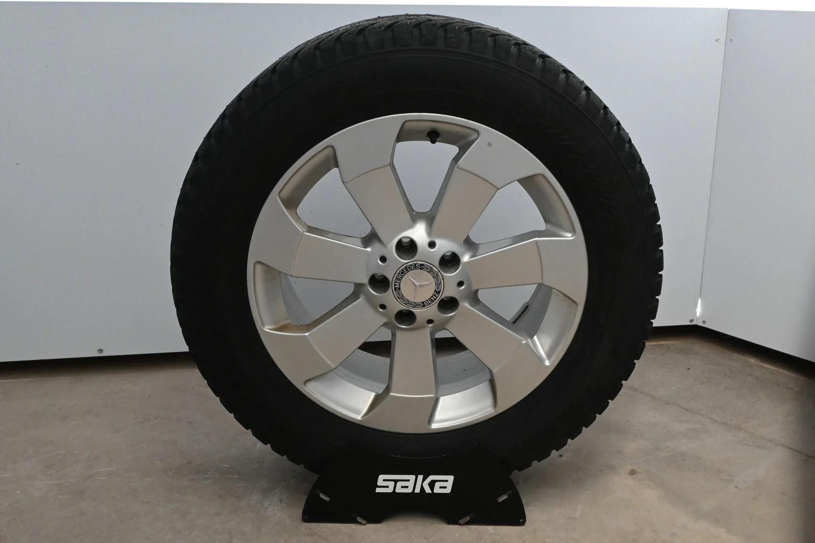 Car Image - 6YQSxz7IgjvL1UqUZ3Oho4