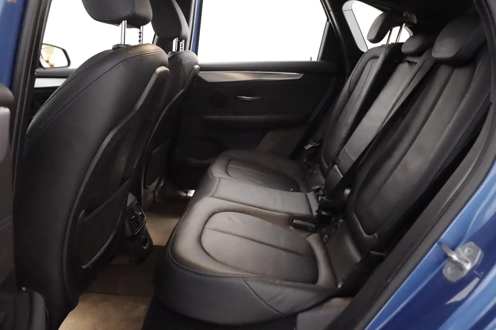 Car Image - 6VKktYSV7ZhGqmeVr3u9y8