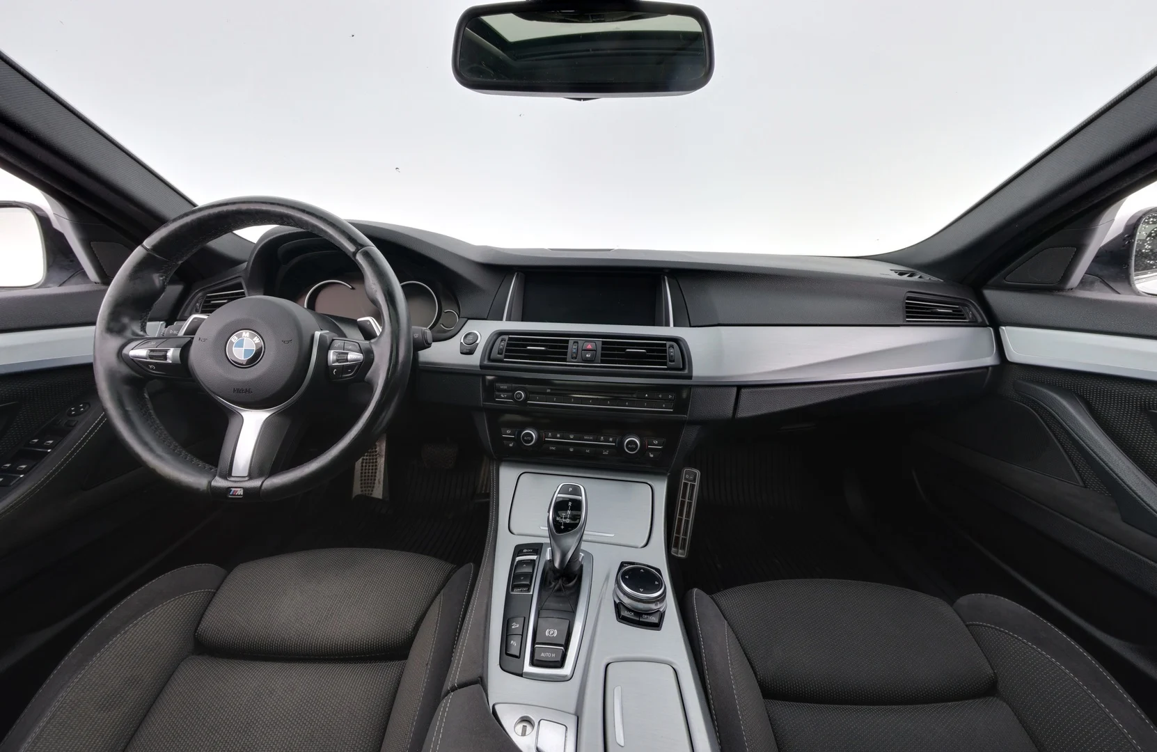 Car Image - 4TCllK5PK1Y8XDbf34SoR3