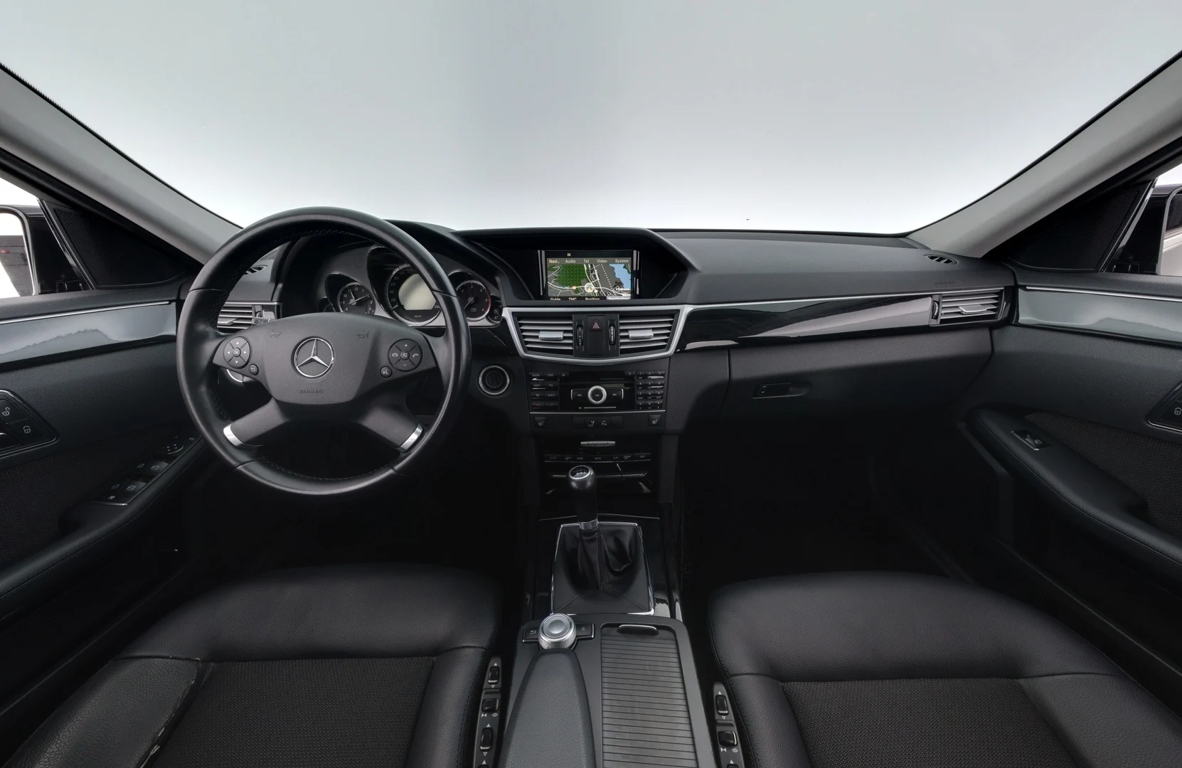 Car Image - 17skVpCT7MZ7DTuYORSpkM