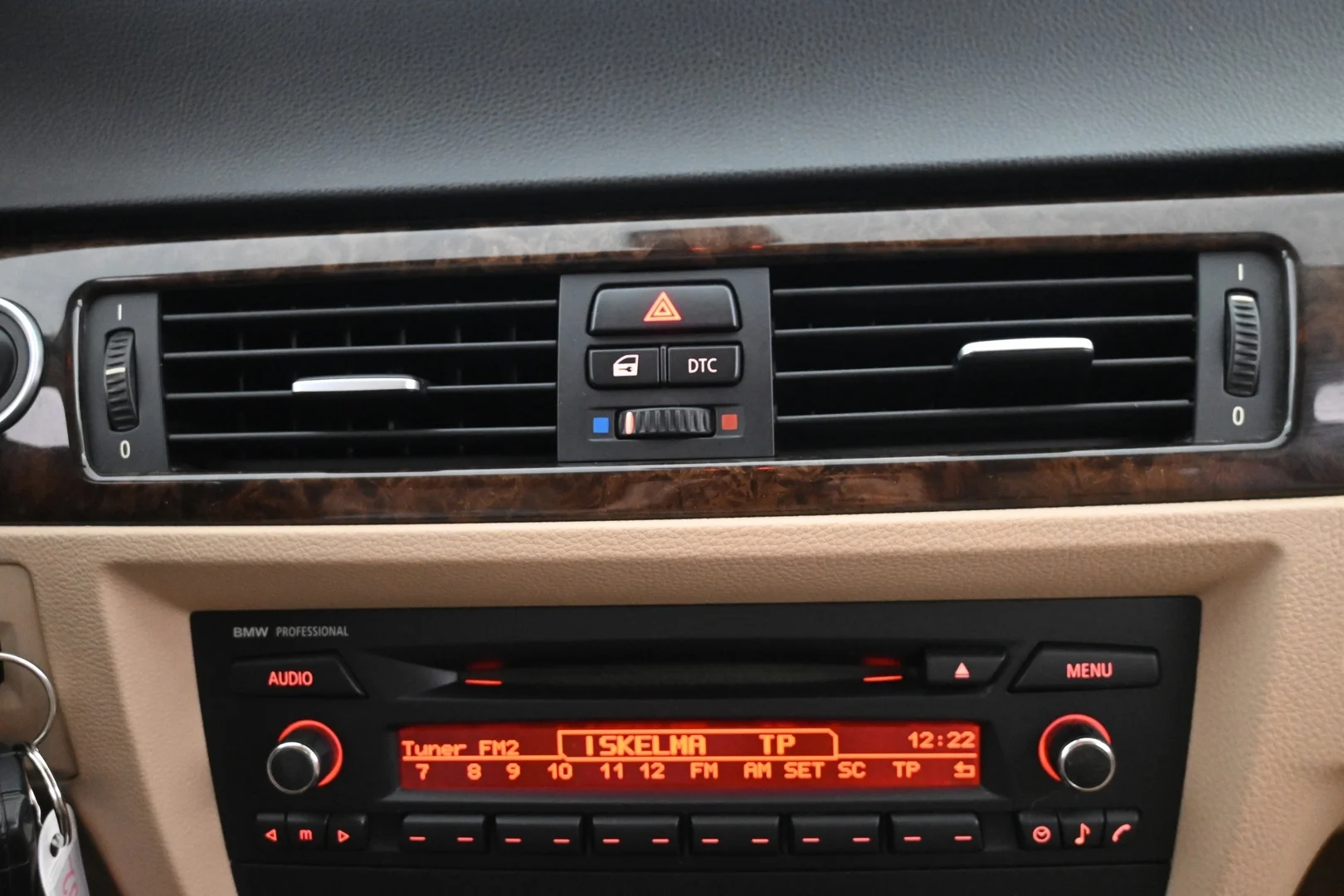 Car Image - 7KnWuP713sNpov6IhTeQRc