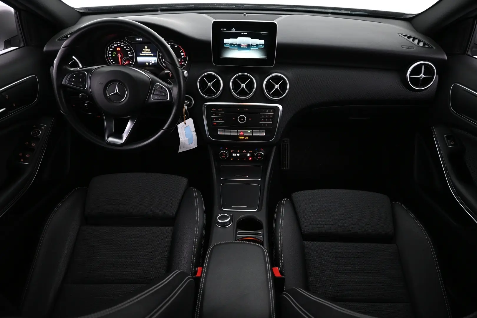Car Image - 5G3spXUHXqz8JiZ7MhDRyx