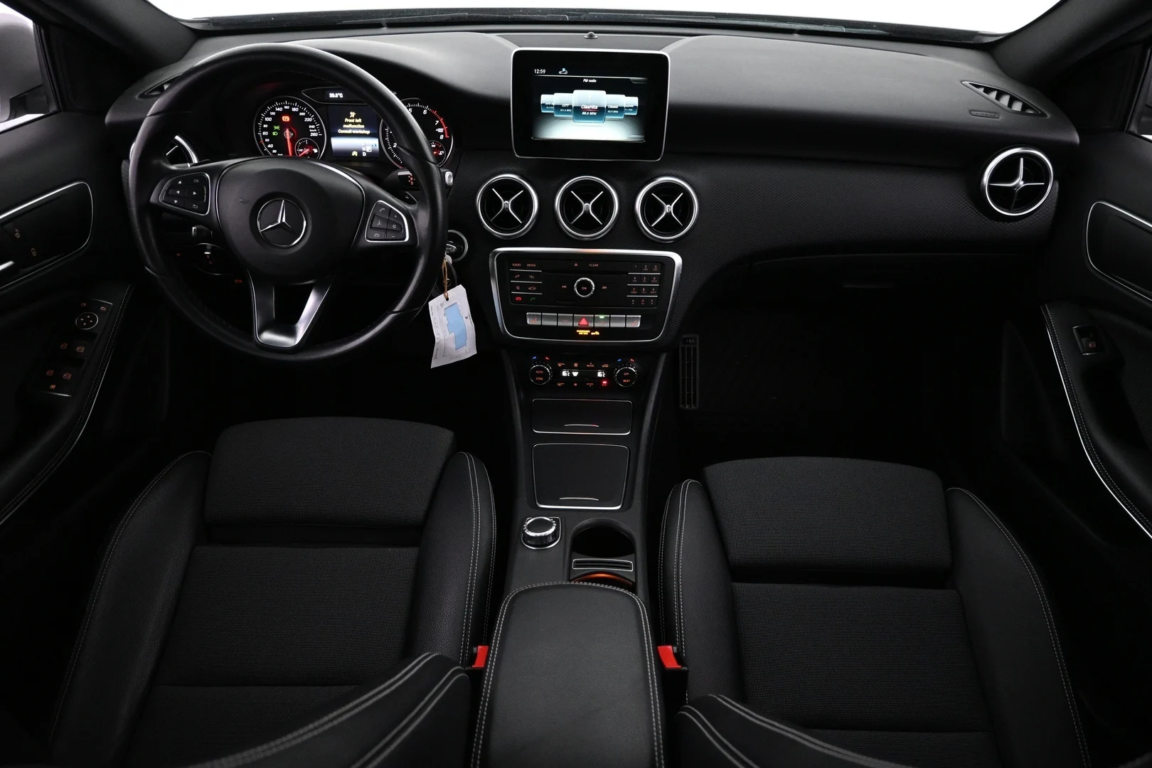 Car Image - 5G3spXUHXqz8JiZ7MhDRyx