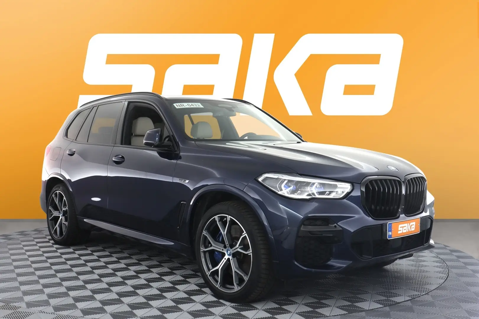 Car Image - 7tipQlYDZgysX4nahG14Id