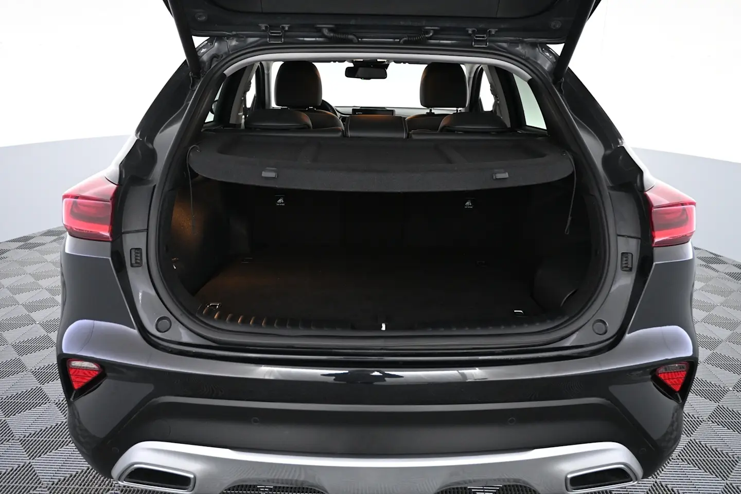 Car Image - 1Ip6NlMuVcgY8VkT6X66us