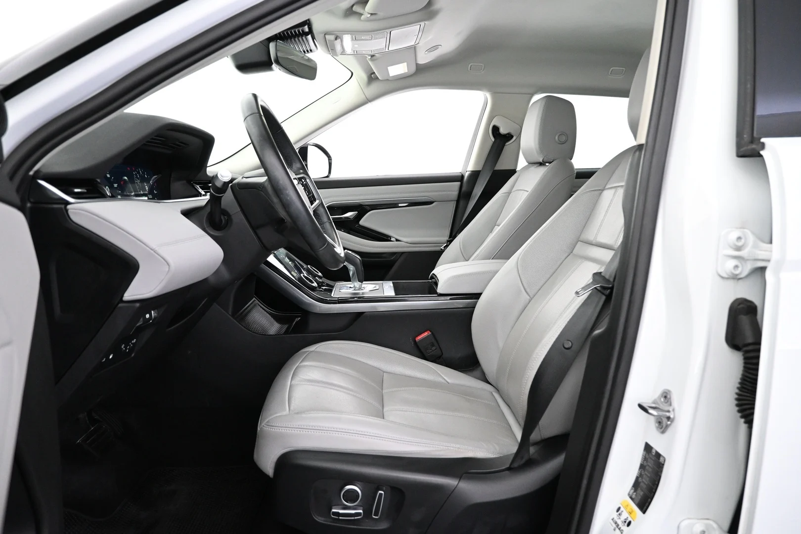 Car Image - 68WqoO4qMJYq60oUfHFUJC