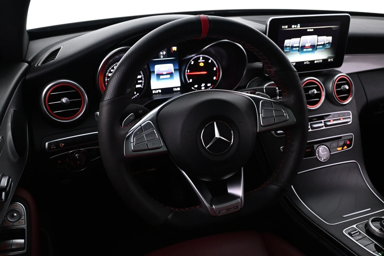 Car Image - 6LpZeapWPZSXdQMzJjzLgB