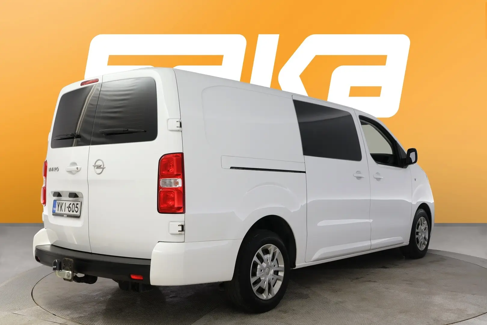 Car Image - 4QSk1RyLHogIOvRoVc9Cz6