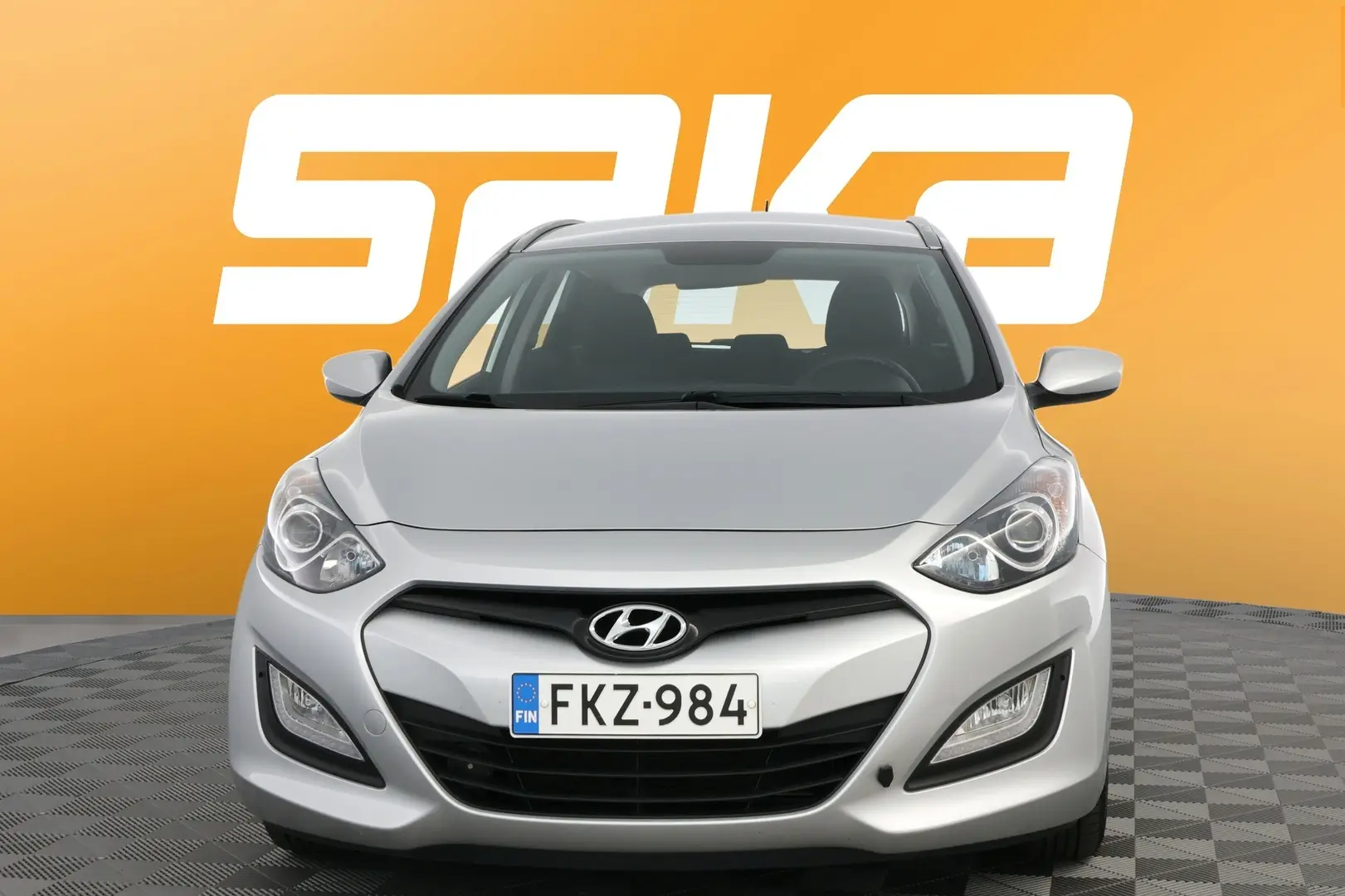 Car Image - 74uA31mwC69ItRJSgbyE29