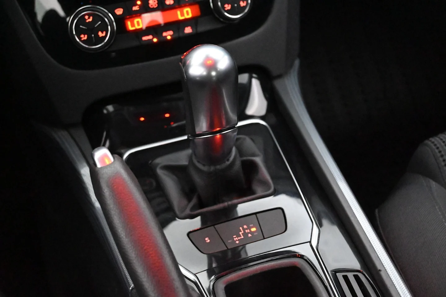 Car Image - 3SHUZgE2GqUVEtihABZdkQ