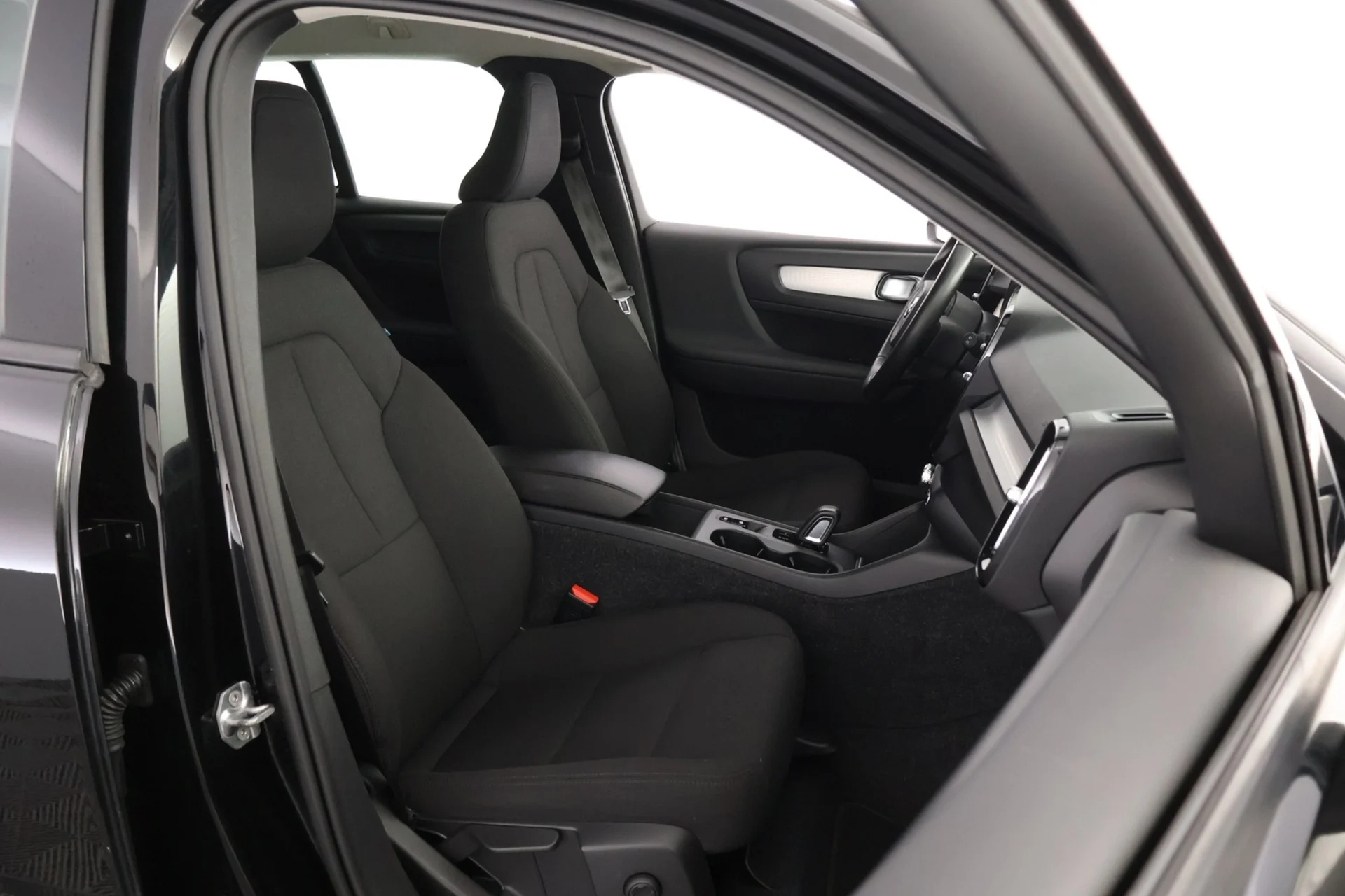 Car Image - 5XQbX6AyM9ZNFRsYMsFtPK