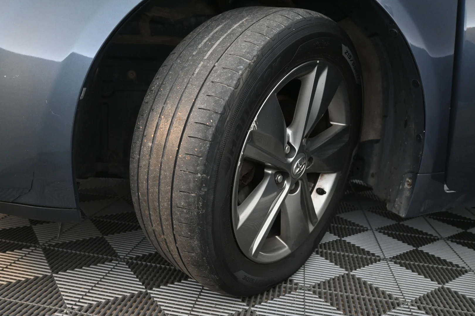 Car Image - 3oPRSd1leCFOznGO911iWM