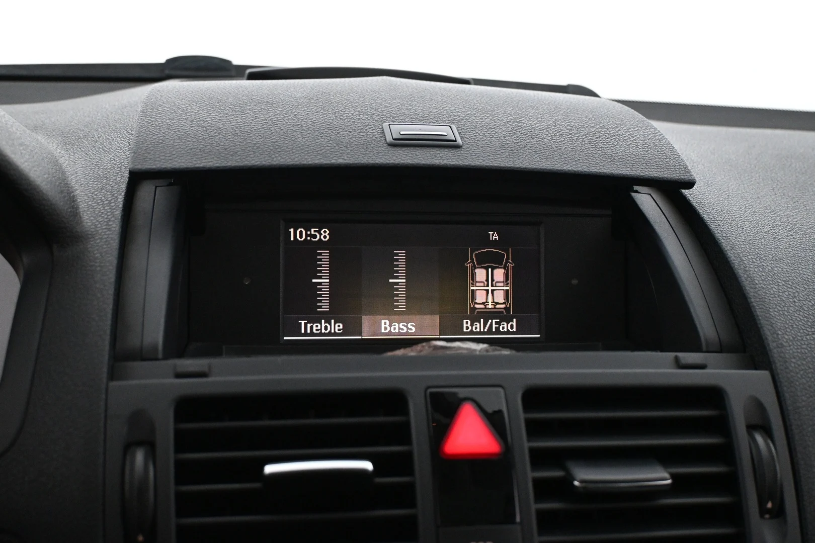Car Image - sQucPQB42NiRSzhr1iV8R