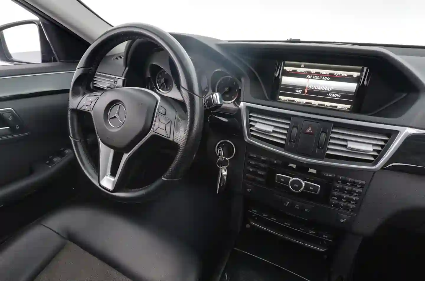 Car Image - 4GnvEMvPiZWbHGf9V3K1PY