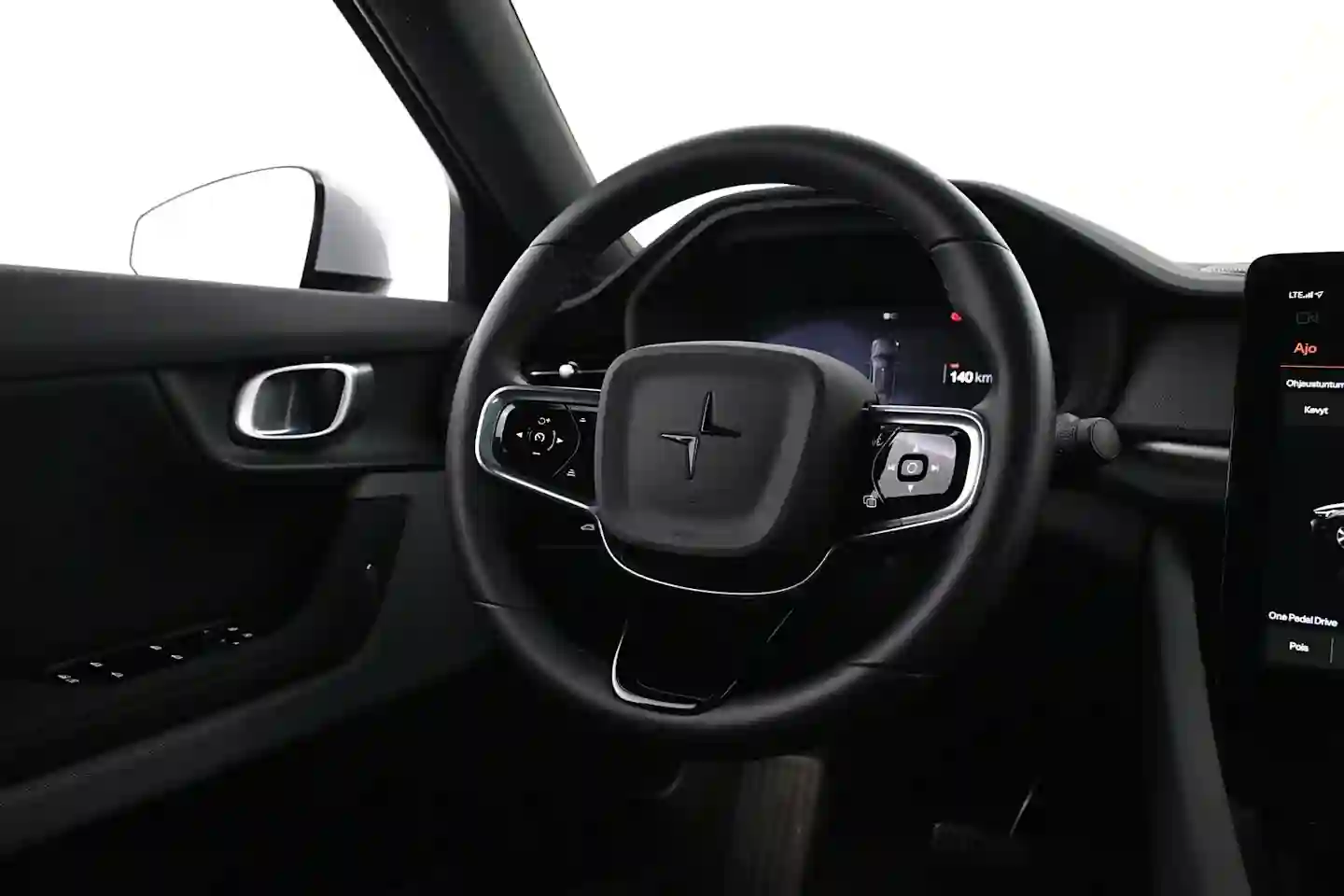 Car Image - WCKyEU7Kmb12rhhoJezgB