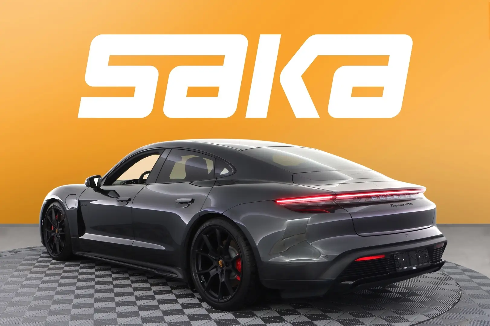 Car Image - kpB1jGFLBpo0TmjIIVQR7
