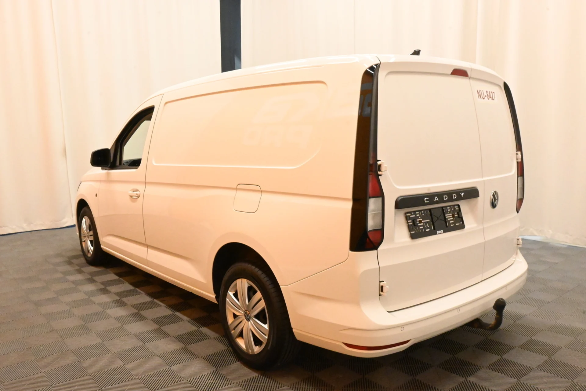 Car Image - 7zeitTk3RE76c5giil8nCU