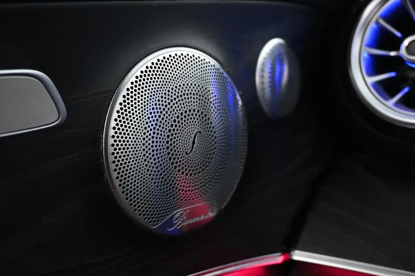 Car Image - 5xb3KgGUHj3ja8LA2WxL83