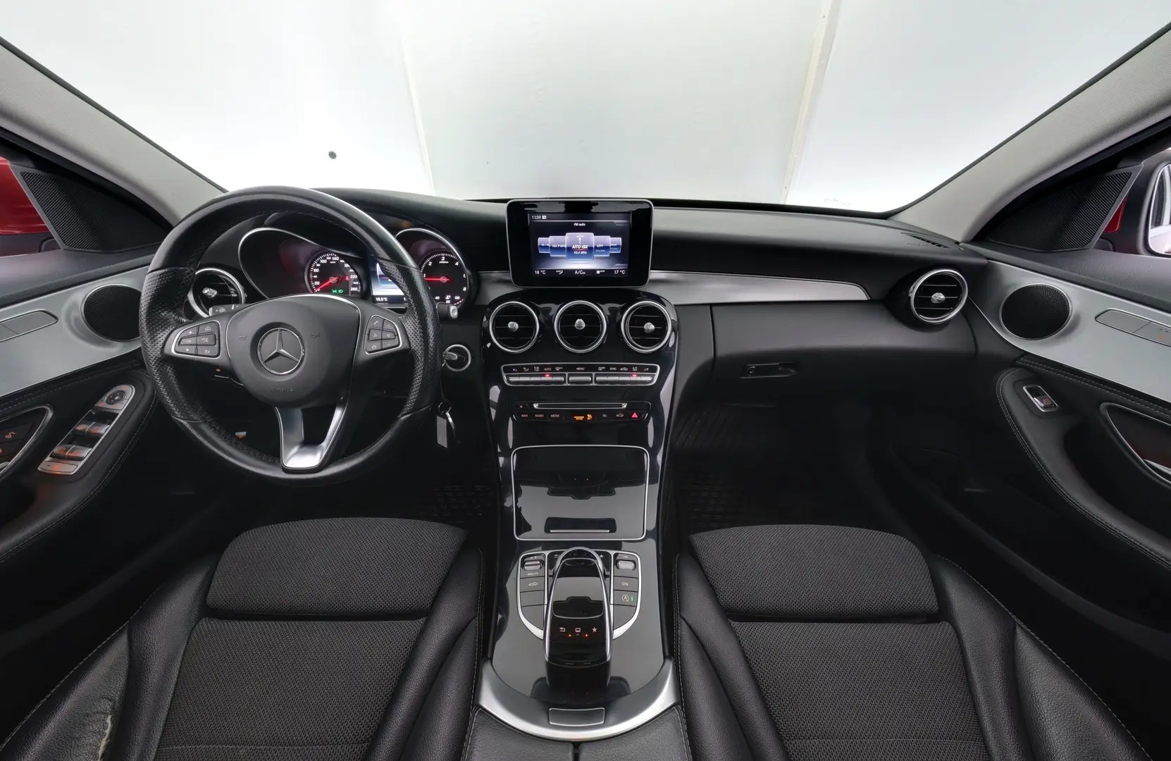 Car Image - 5a1ZaSGWu4Rmvm6DrLv7Of