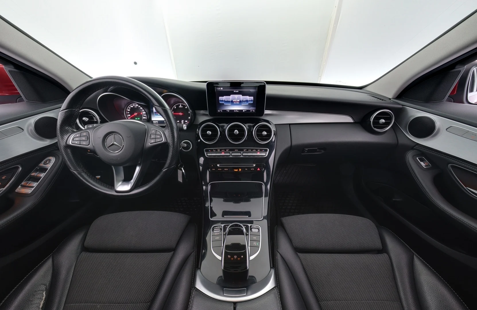Car Image - 5a1ZaSGWu4Rmvm6DrLv7Of
