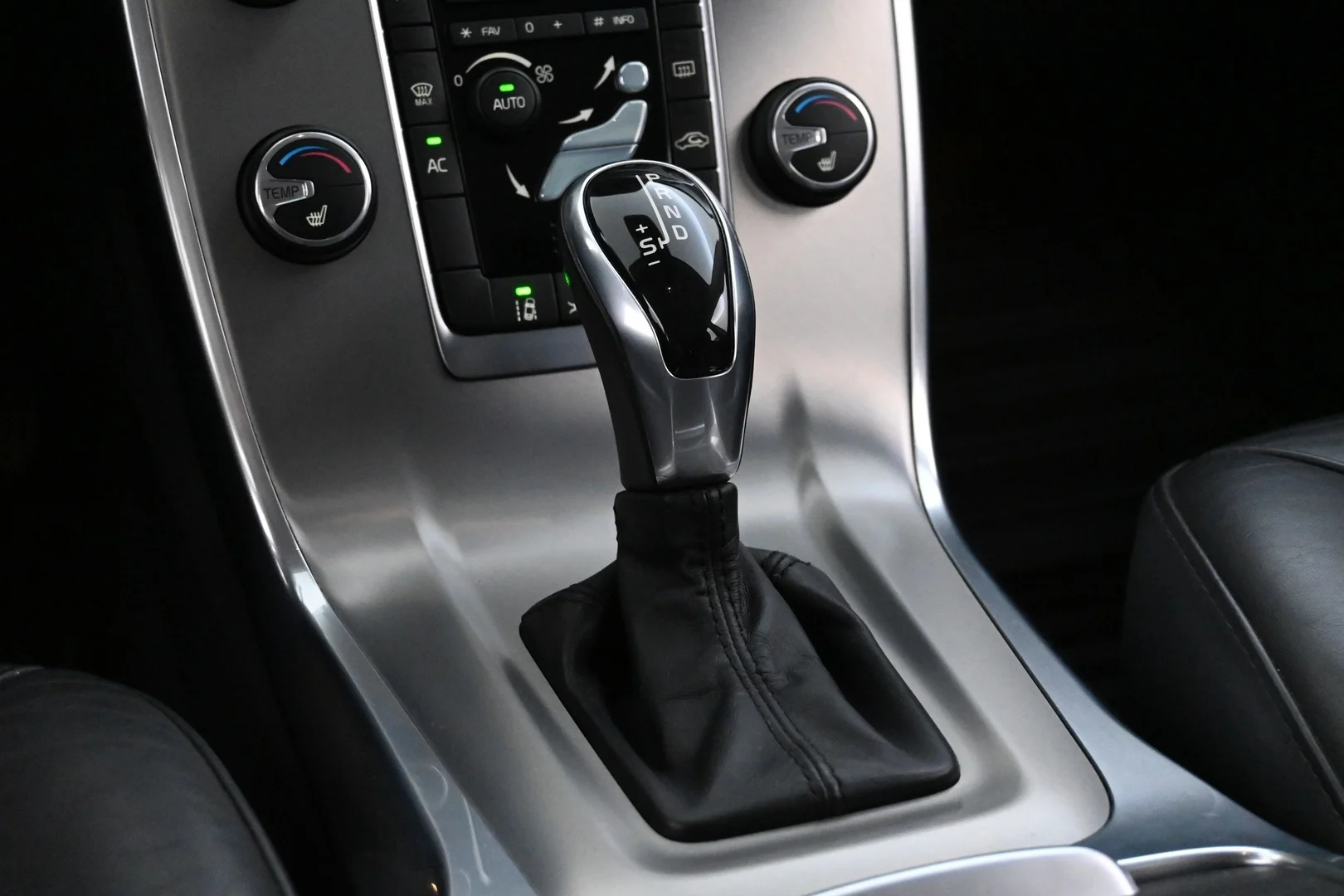 Car Image - 17RafKX0B5nbkp93xkPikh