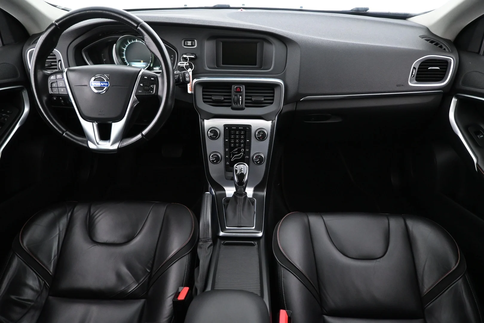 Car Image - 1l8XV6djfhxTbsC6qqkgG2
