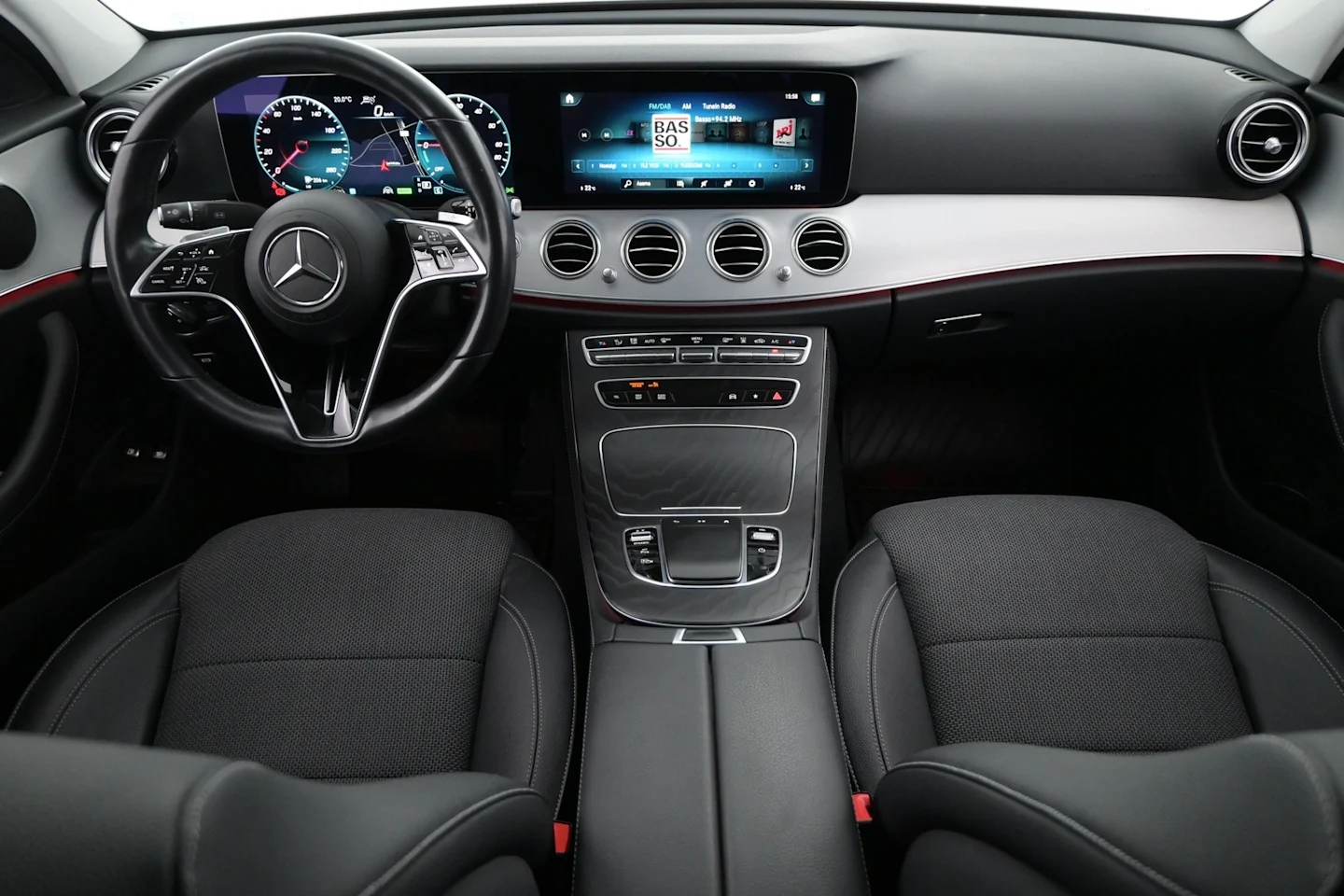 Car Image - 7t70eCS5KD9S2XgGO5uJfd