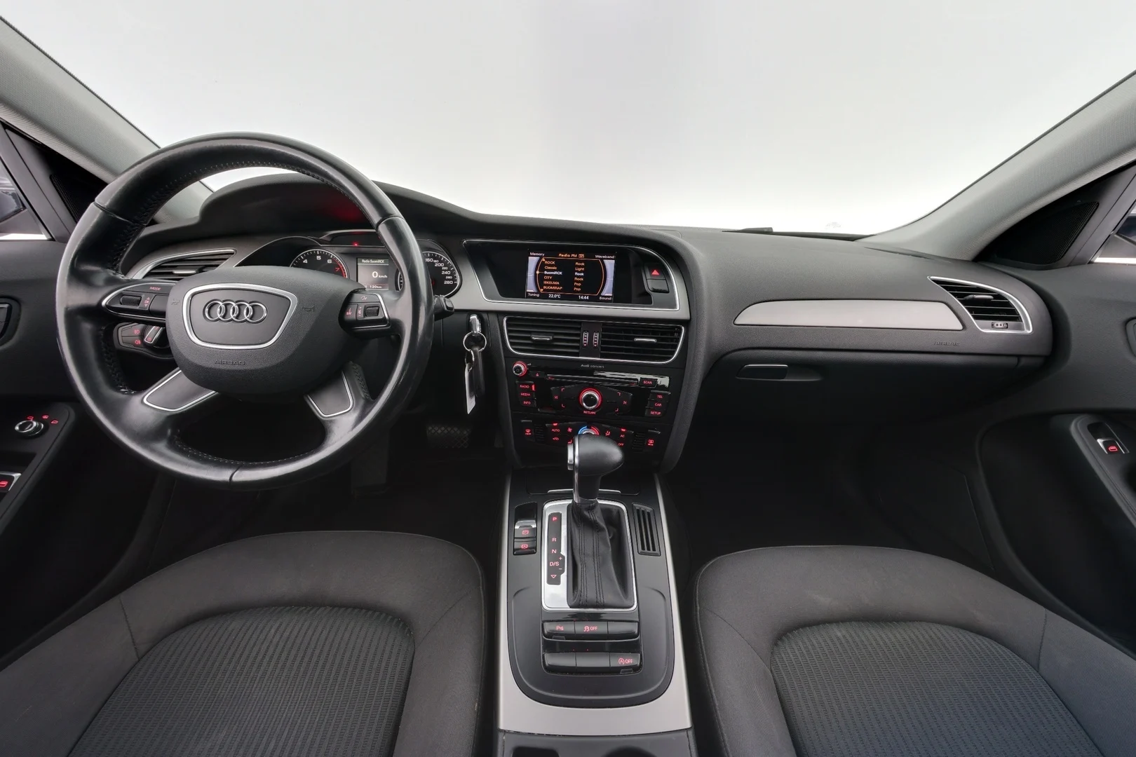 Car Image - IKafKCqk2gRkd0hssUMUs
