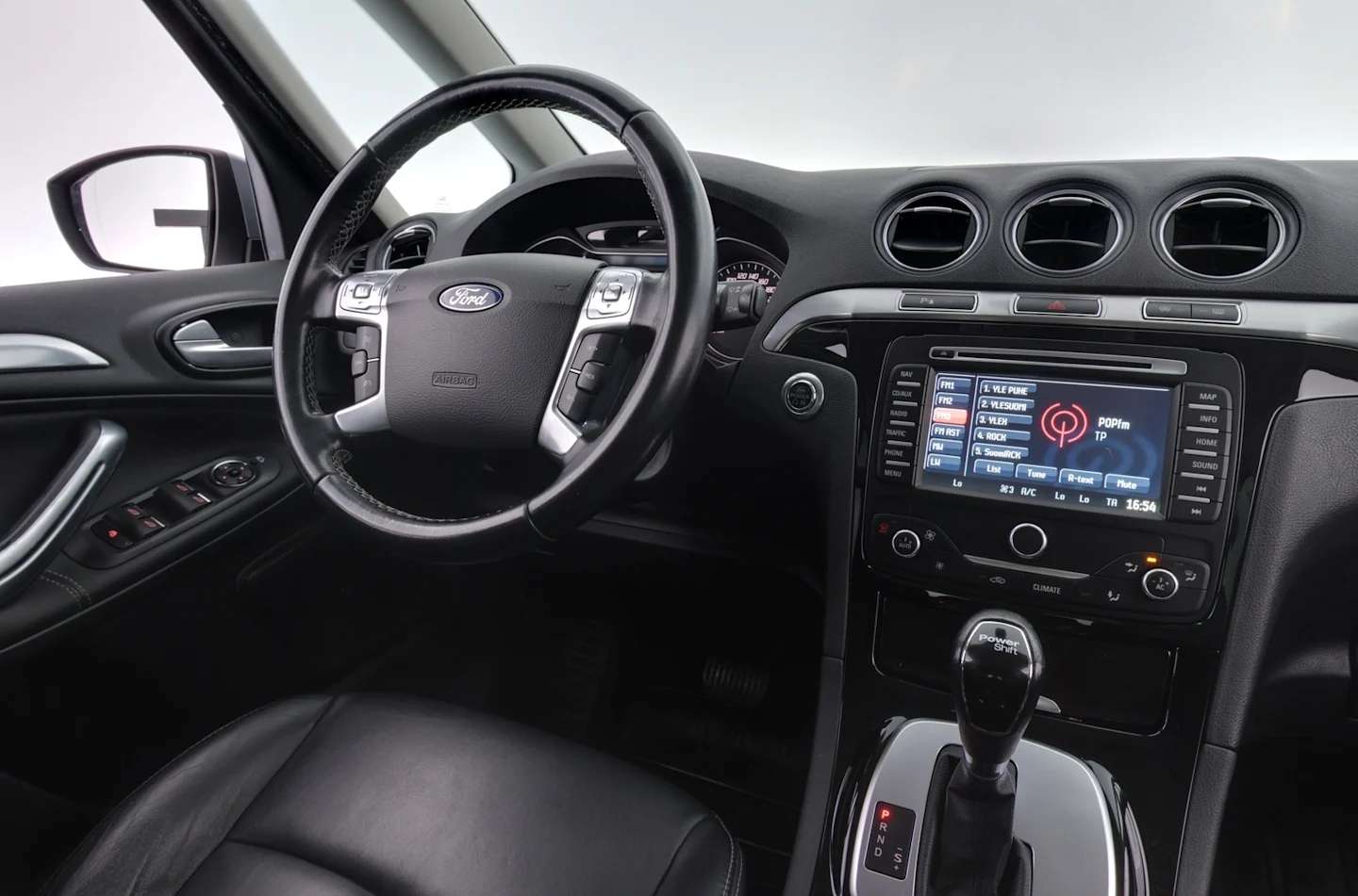 Car Image - 7iVr6pigFUO50688tdh7Tv