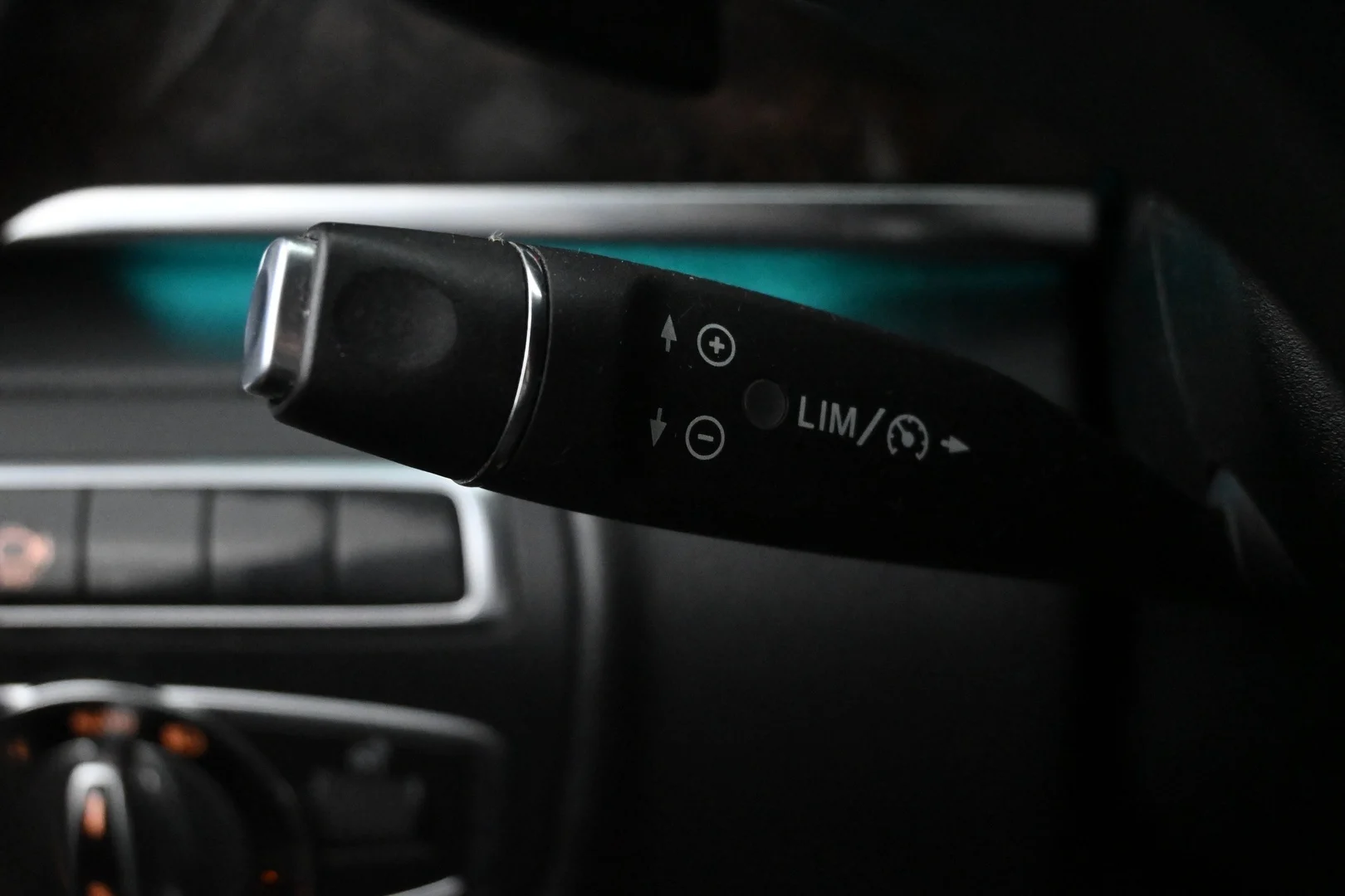 Car Image - 76w9vFwOdPGL4aVDB3DgFU