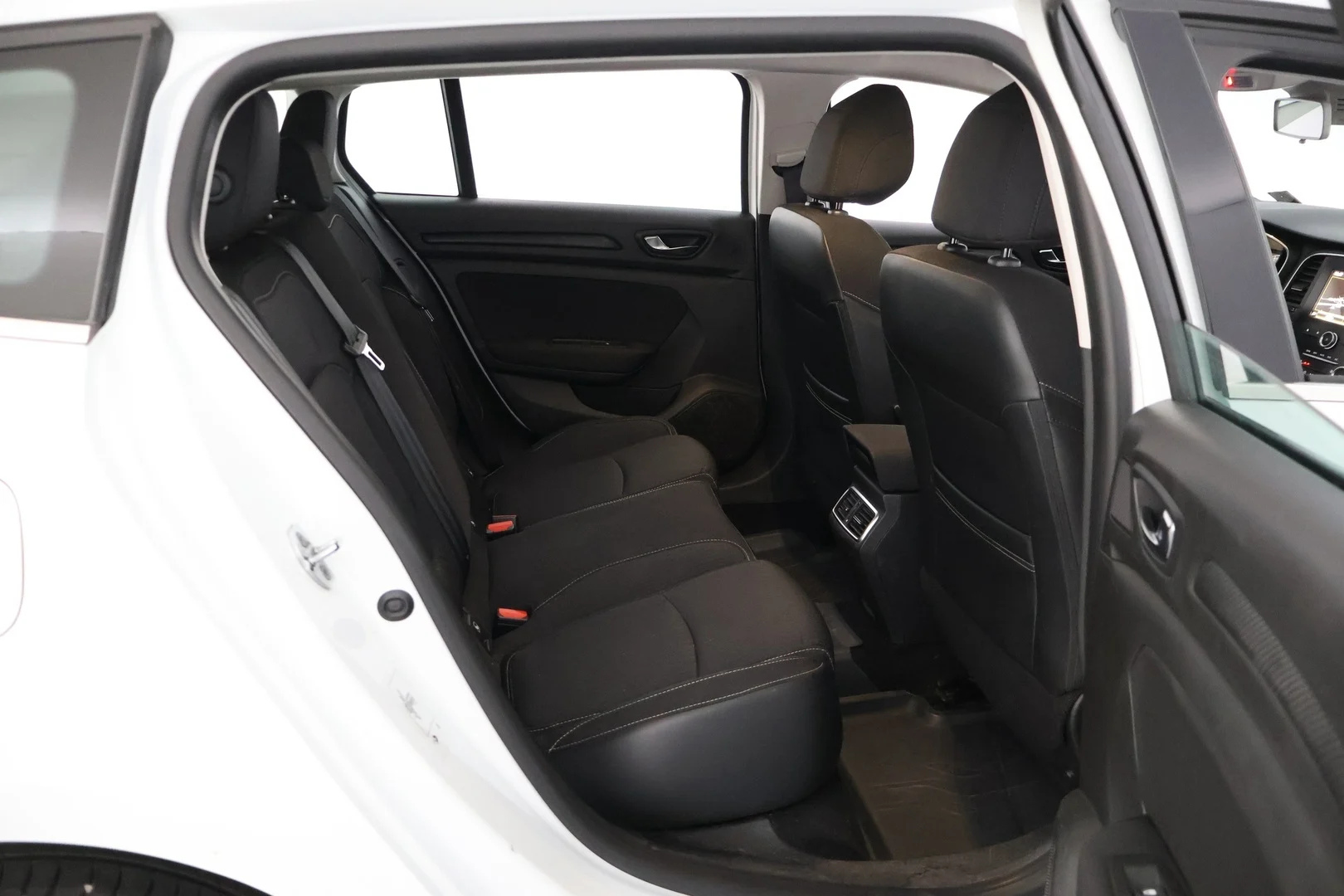 Car Image - 7GdZMZohnVkZClbqkcKPQt