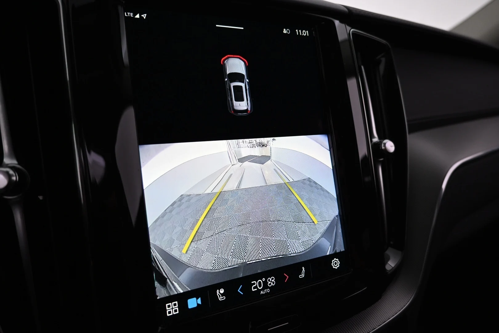 Car Image - 1aws4qwXzAG7Jqu1txr3cW