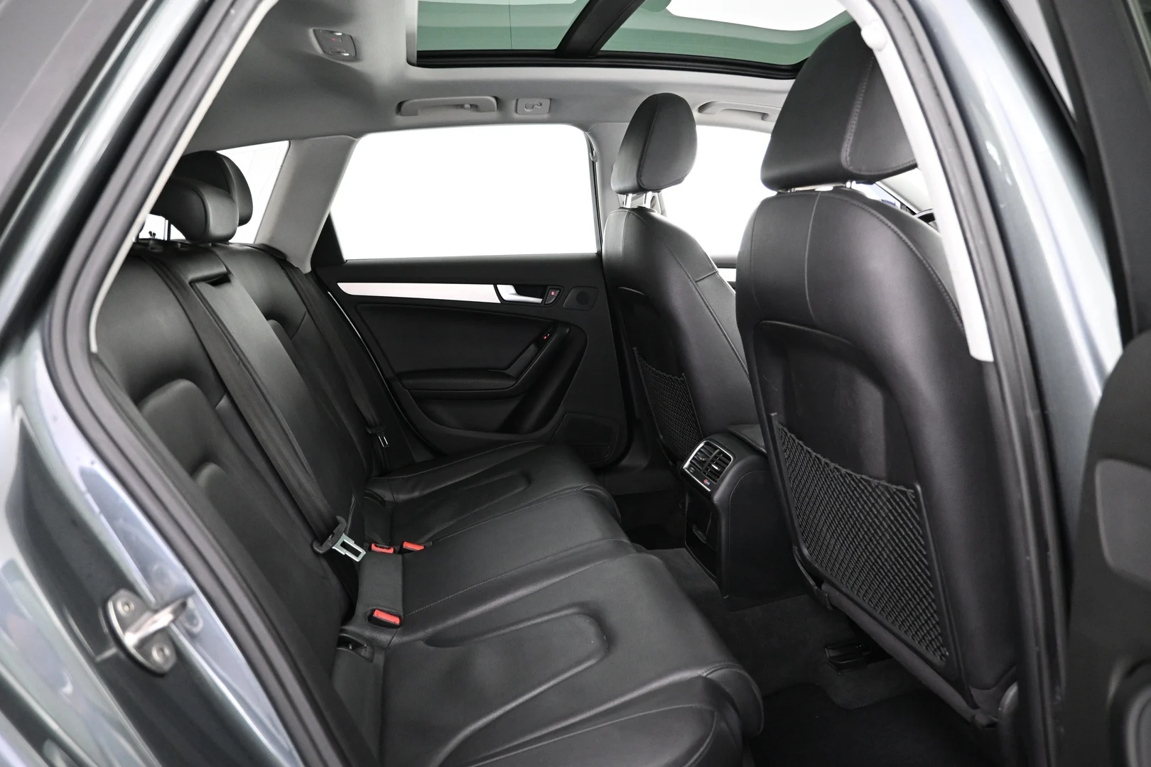 Car Image - 10MDQXu5lUUdjpUzEsf4fL