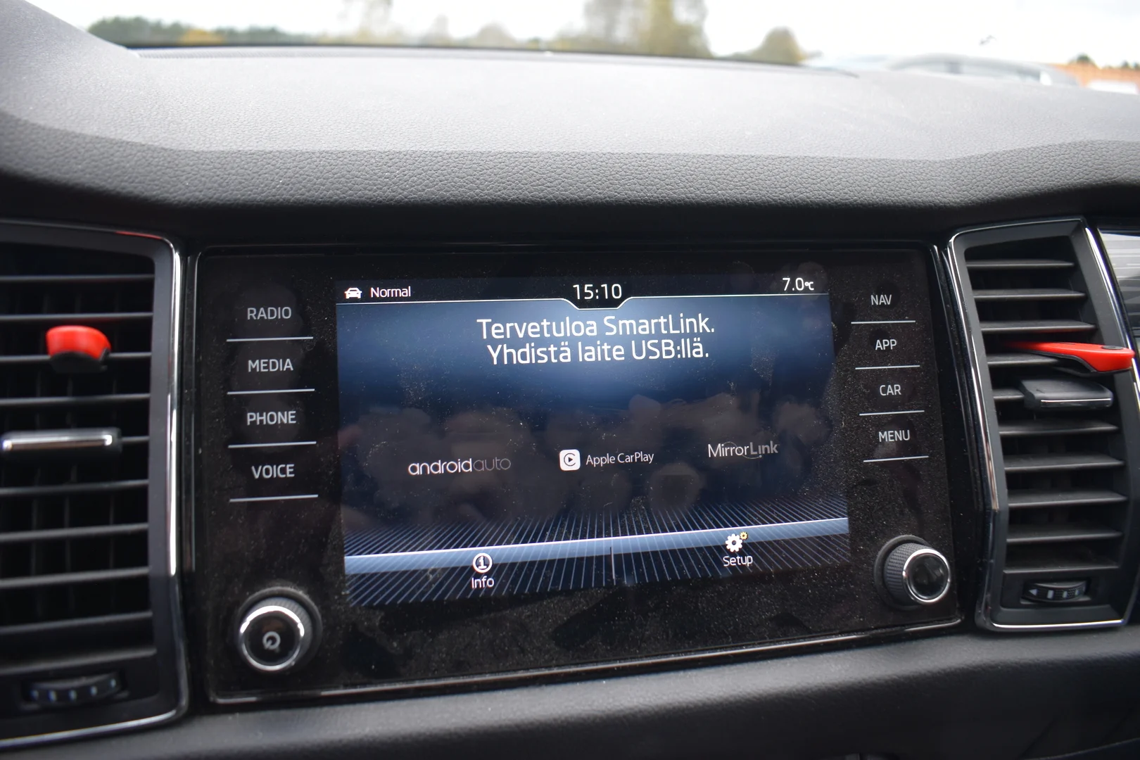 Car Image - 5hLoFwjJbZWoS6aWXnRJw1