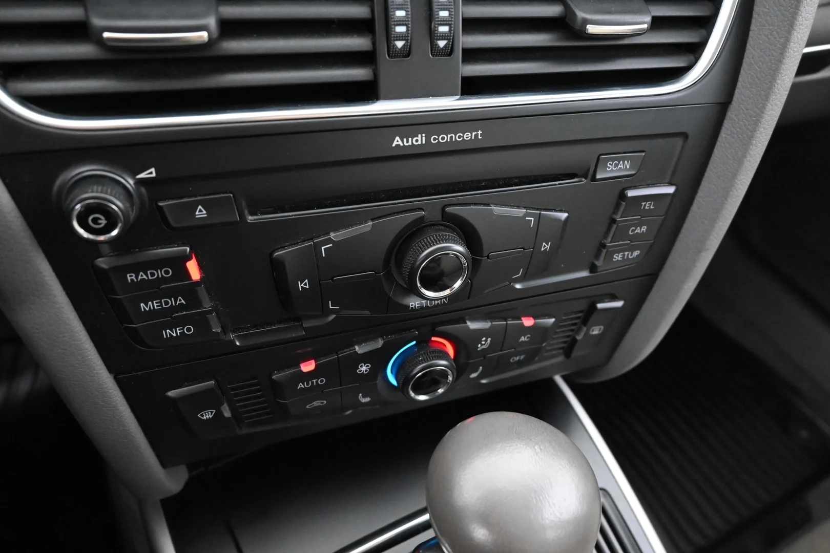 Car Image - MpyoIa7FE55dxDDD5rwOv